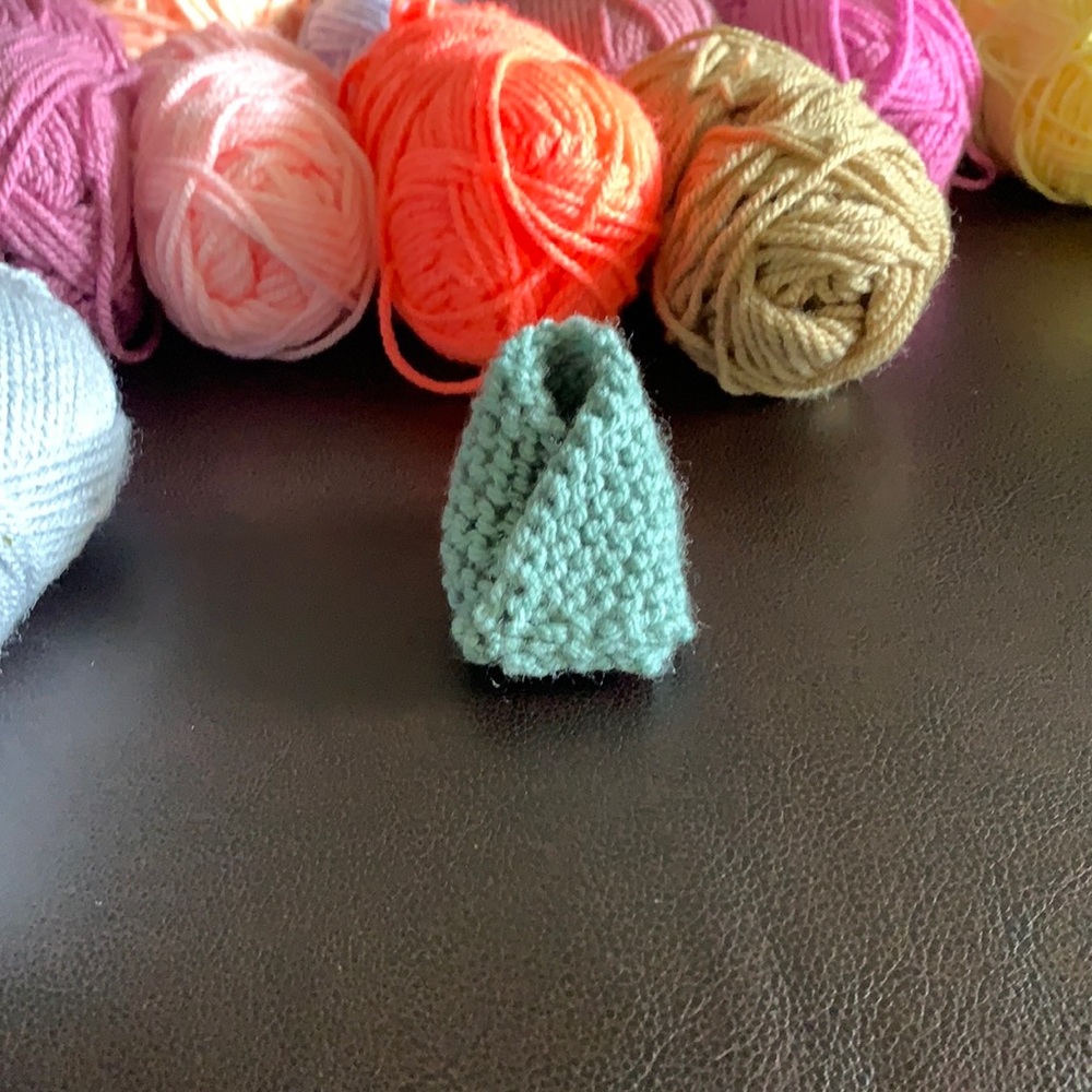 ✨✨Knitted Crossover baby booties✨✨